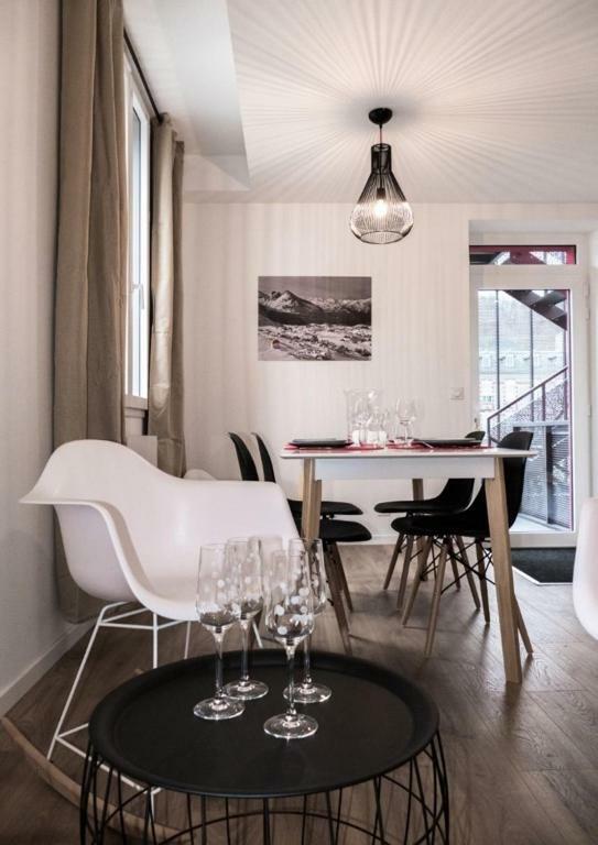 Residence Aux Deux Pics - Tucou Et Monne Bagneres-de-Bigorre Luaran gambar